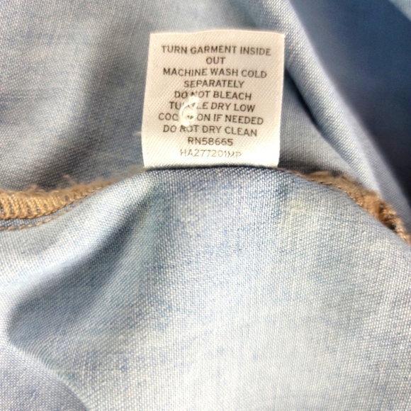 HALOGEN Medium Wash Patch Pocket Denim Button Down - Picture 4 of 8